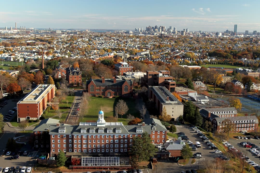 タフツ大学